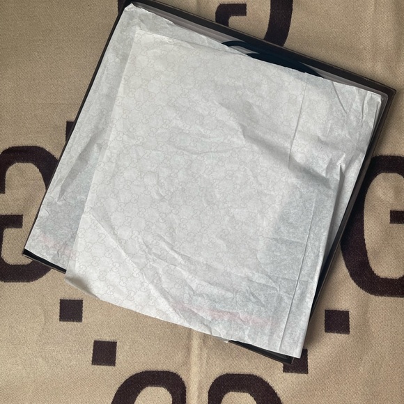 LAST DAY! AUTHENTIC GUCCI TWO PIECE VINTAGE BLACK BIKINI WITH WEB ACCENT - Picture 4 of 10